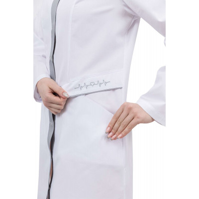 Халат «Кардиология» женский белый Халат «Кардиология» женский белый