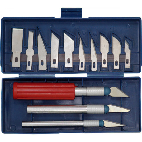 Набор резцов по дереву 13шт пластиковое основание